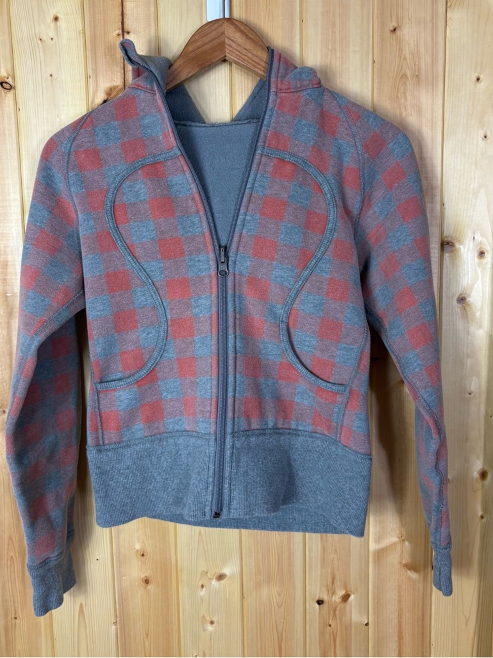 Lululemon Scuba Hoodie II – Mini Camp Check Printed Dusty Coral muted blue grey